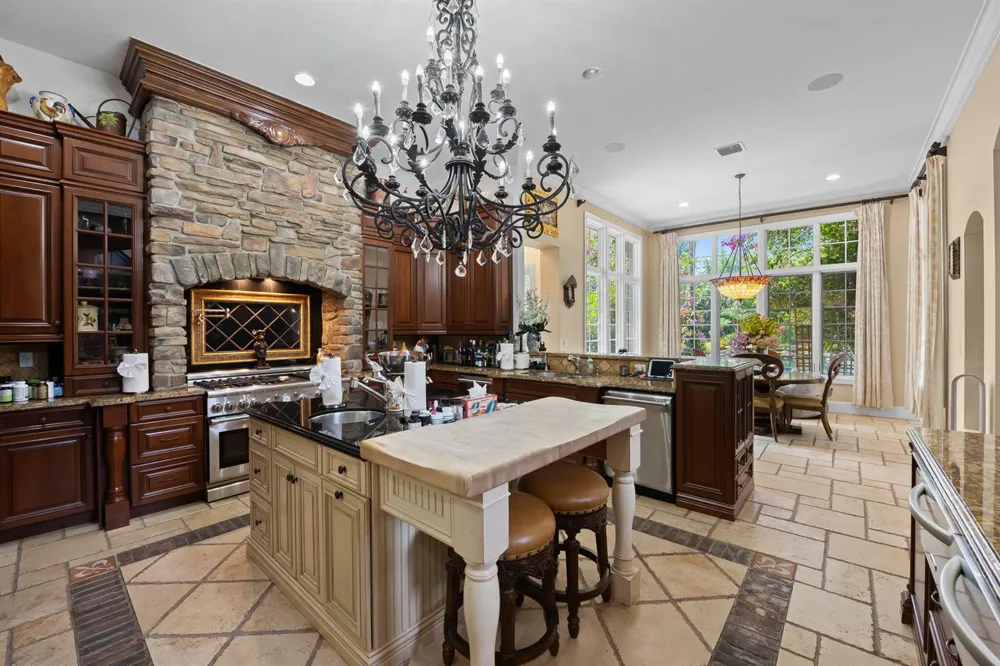 8950 NW 70th Court Parkland, FL 33067