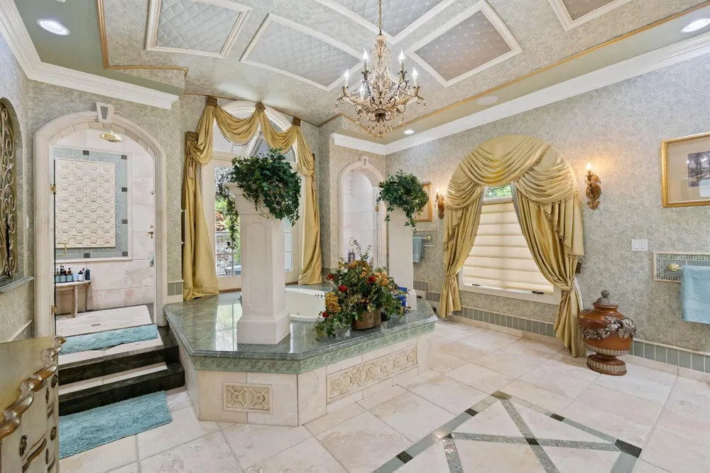 8950 NW 70th Court Parkland, FL 33067