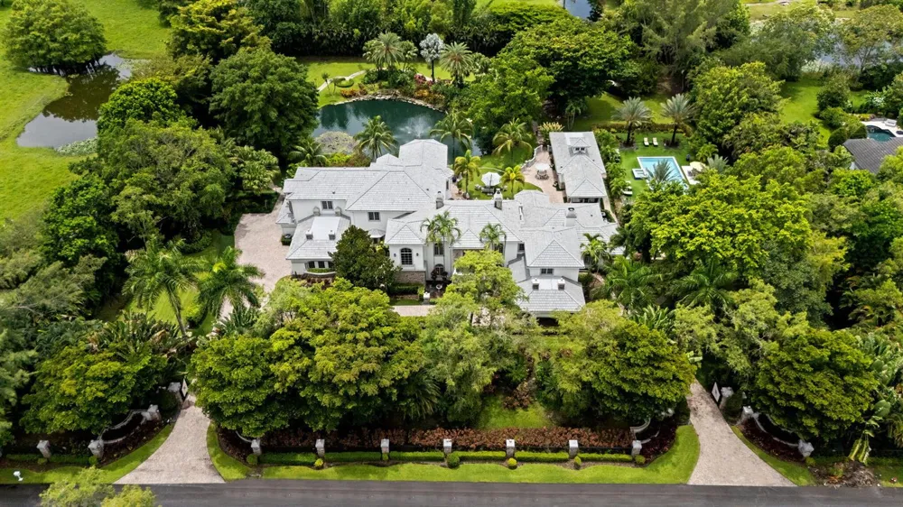 8950 NW 70th Court Parkland, FL 33067