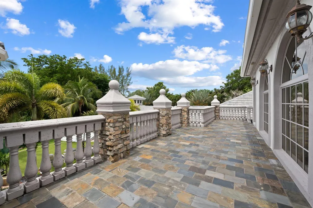 8950 NW 70th Court Parkland, FL 33067