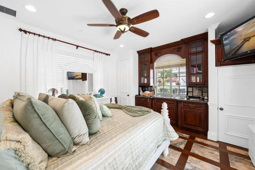 8950 NW 70th Court Parkland, FL 33067