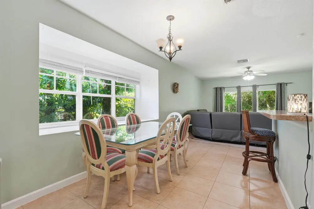 2551 Creekside Drive Fort Pierce, FL 34981