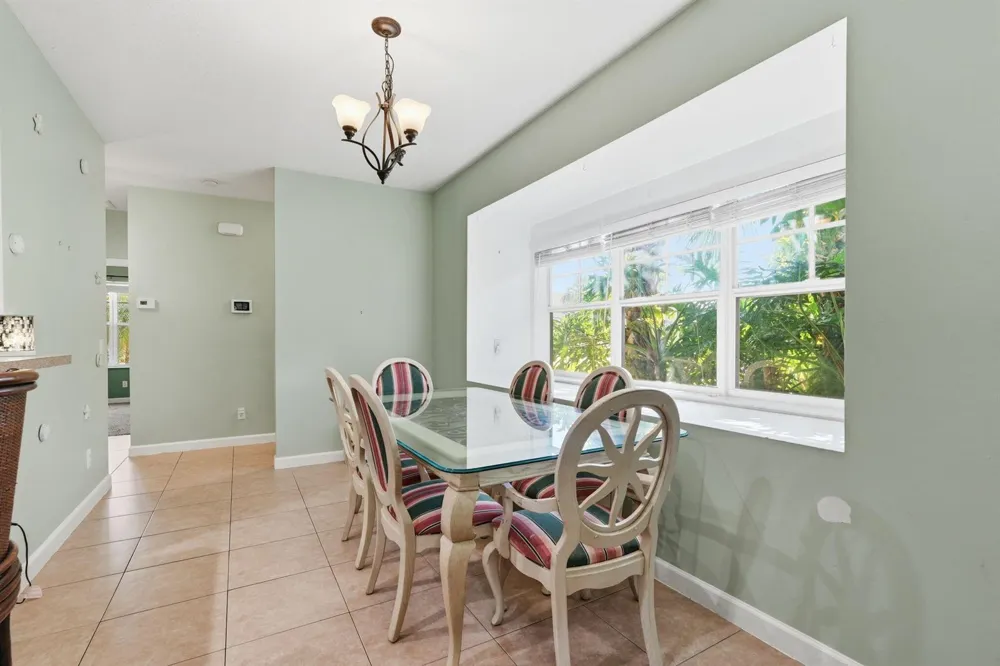 2551 Creekside Drive Fort Pierce, FL 34981