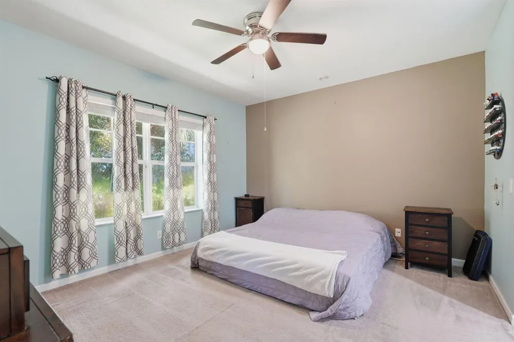 2551 Creekside Drive Fort Pierce, FL 34981