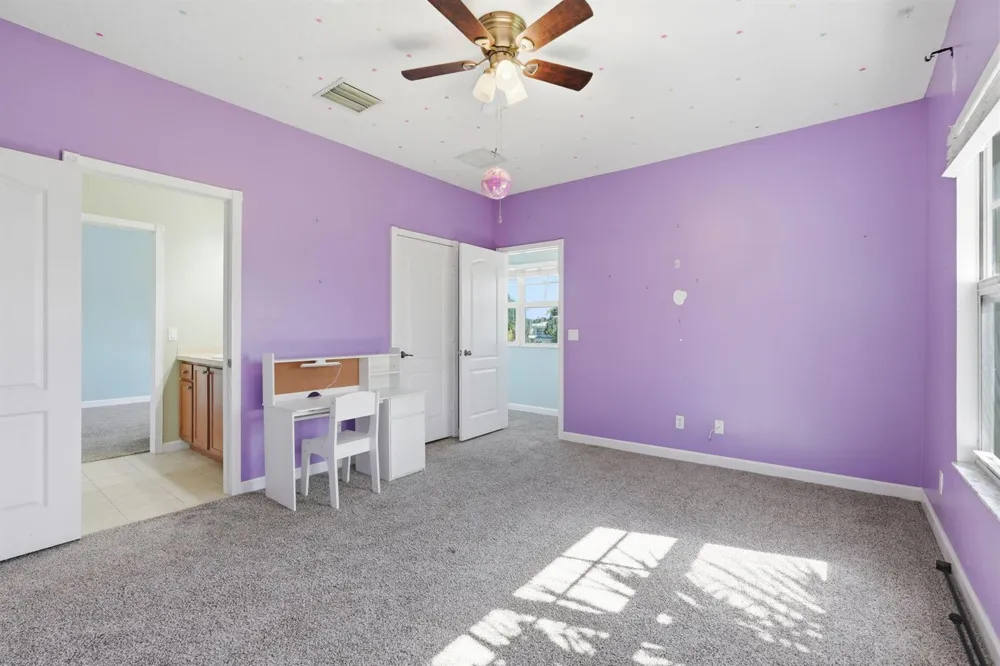 2551 Creekside Drive Fort Pierce, FL 34981