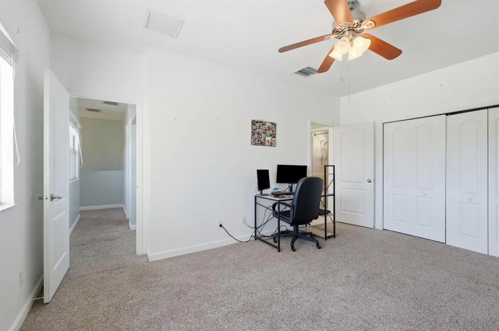 2551 Creekside Drive Fort Pierce, FL 34981