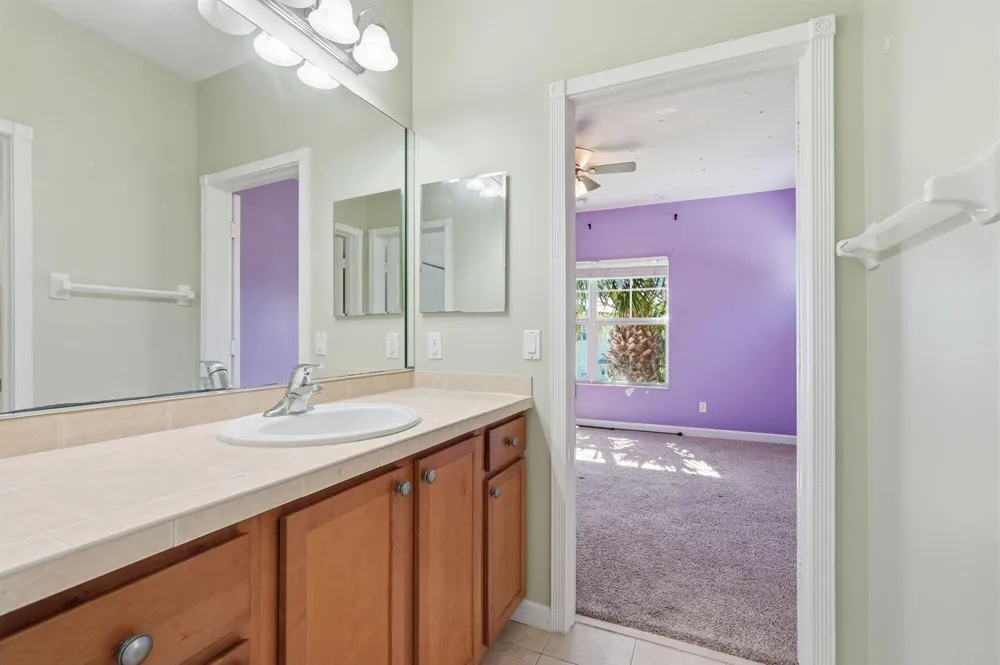 2551 Creekside Drive Fort Pierce, FL 34981
