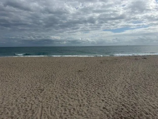 5520 Ocean Boulevard #111 Ocean Ridge, FL 33435