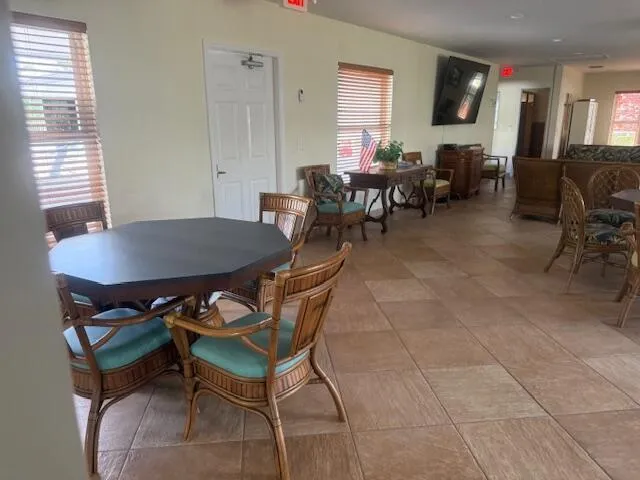 5520 Ocean Boulevard #111 Ocean Ridge, FL 33435