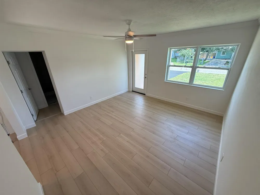 1417 Willow Road West Palm Beach, FL 33406