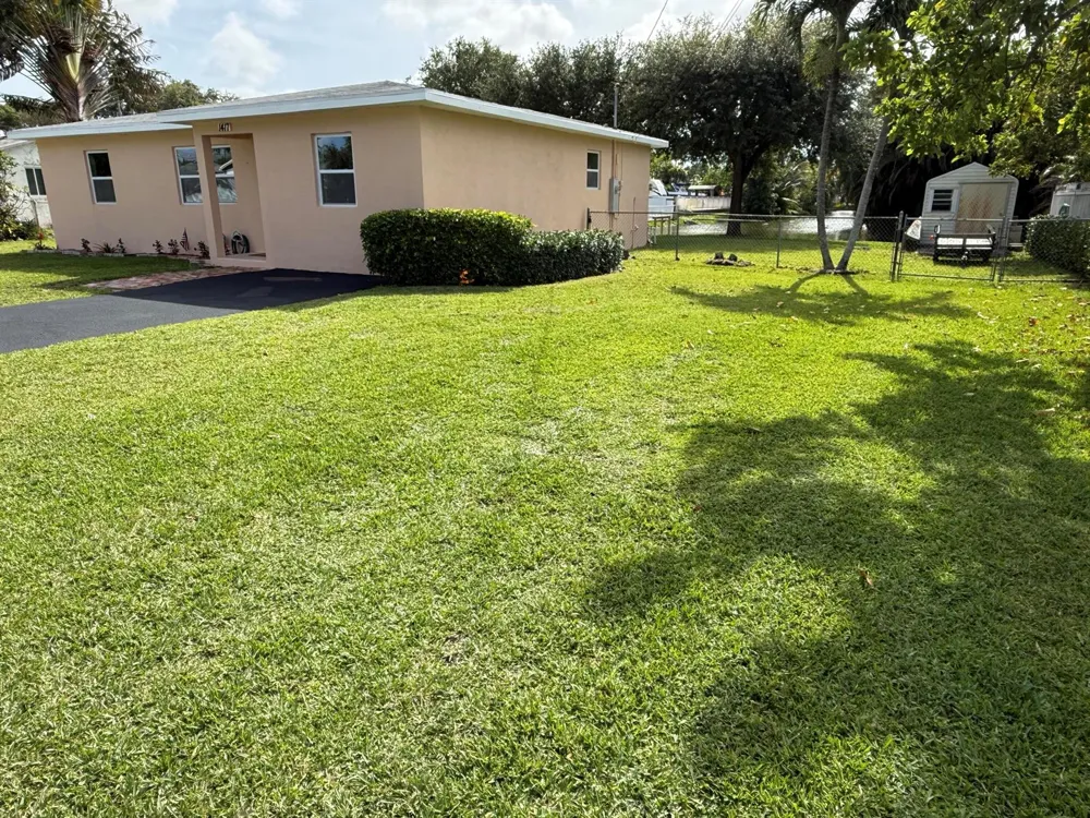 1417 Willow Road West Palm Beach, FL 33406