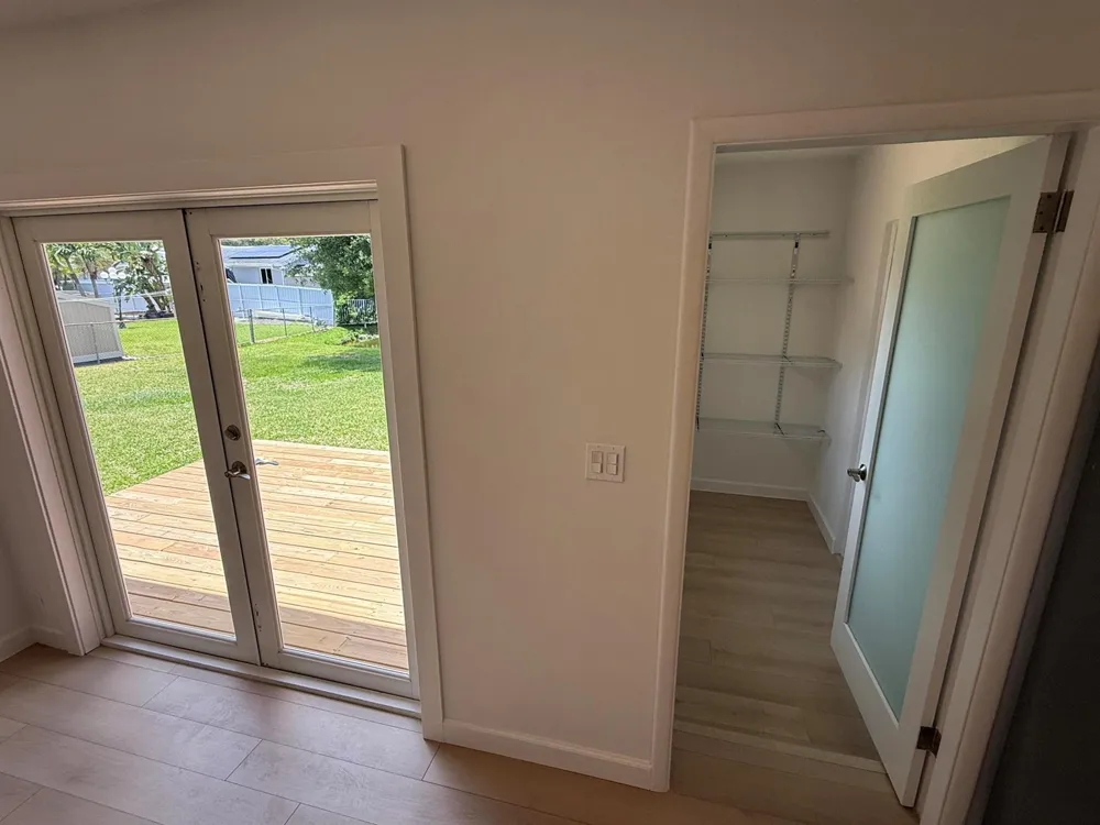 1417 Willow Road West Palm Beach, FL 33406