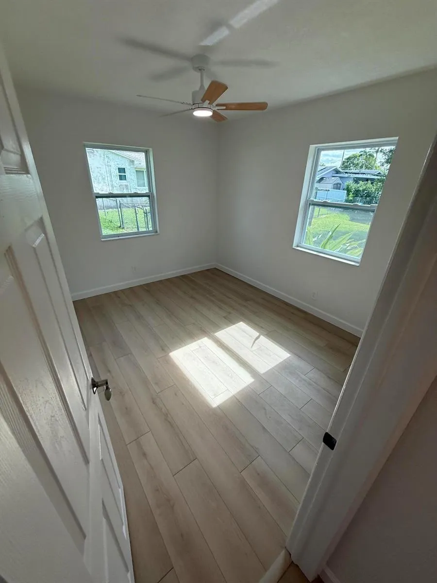 1417 Willow Road West Palm Beach, FL 33406