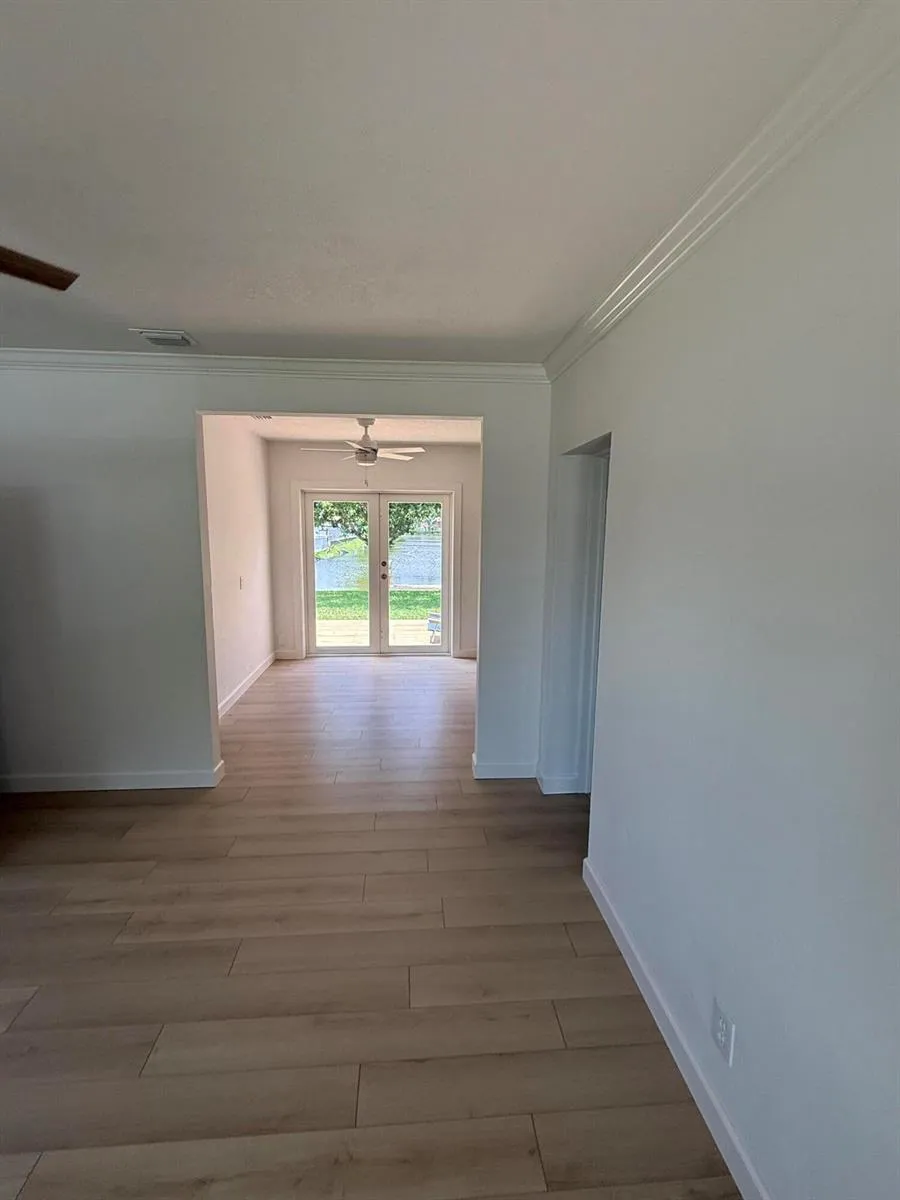 1417 Willow Road West Palm Beach, FL 33406