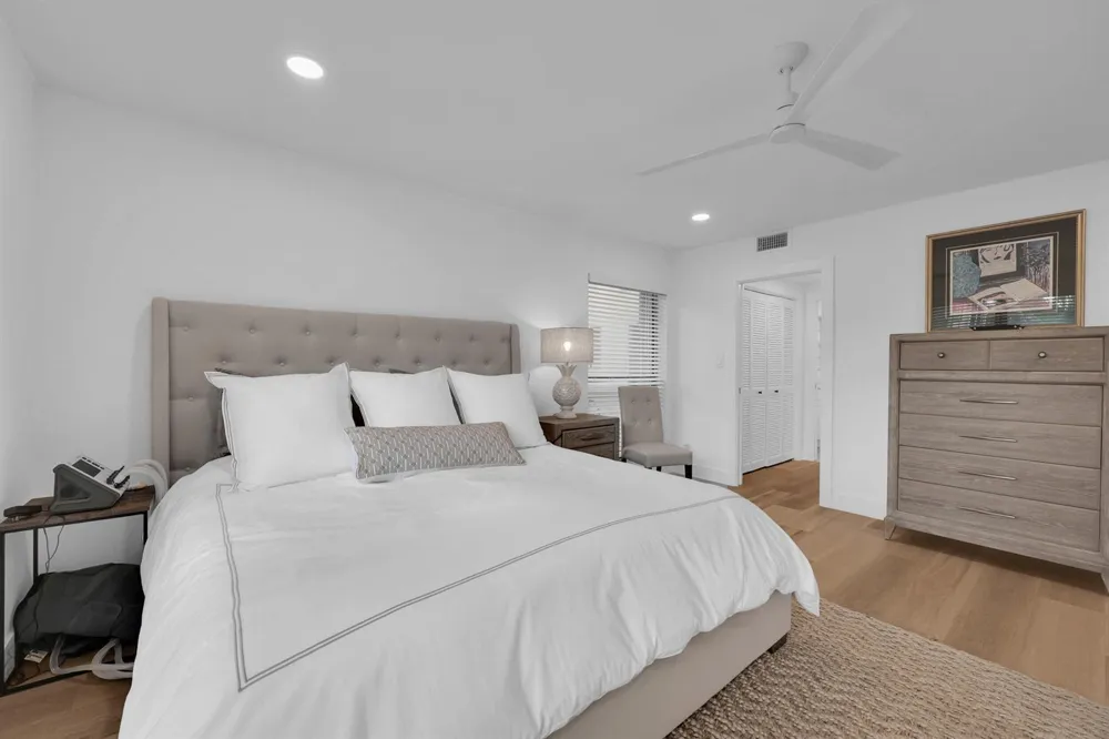 10 SE Turtle Creek Drive #Unit B Tequesta, FL 33469