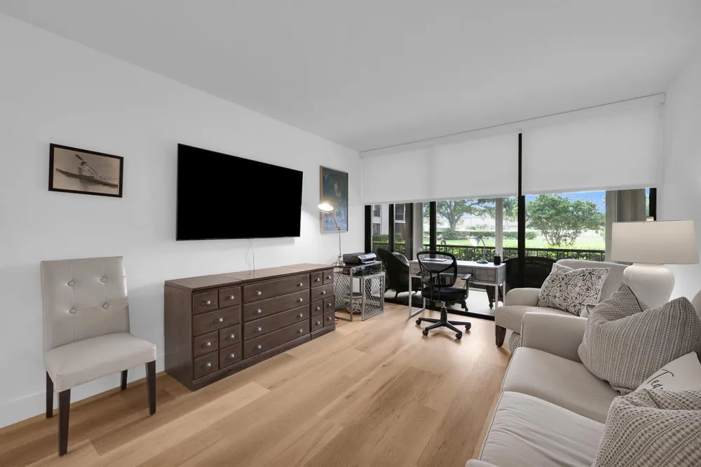 10 SE Turtle Creek Drive #Unit B Tequesta, FL 33469