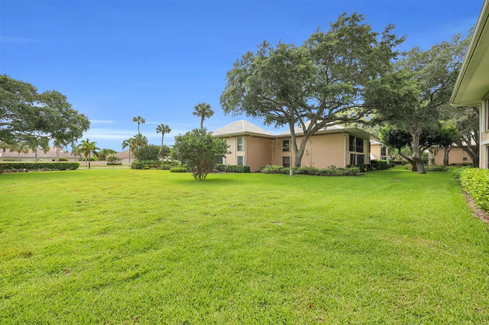 10 SE Turtle Creek Drive #Unit B Tequesta, FL 33469
