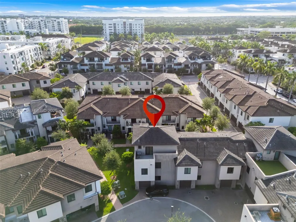 4963 NW 83rd Path #4963 Doral, FL 33166