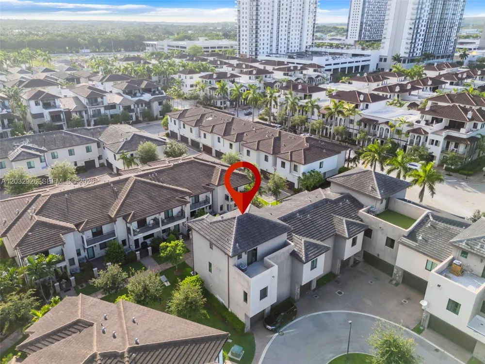 4963 NW 83rd Path #4963 Doral, FL 33166