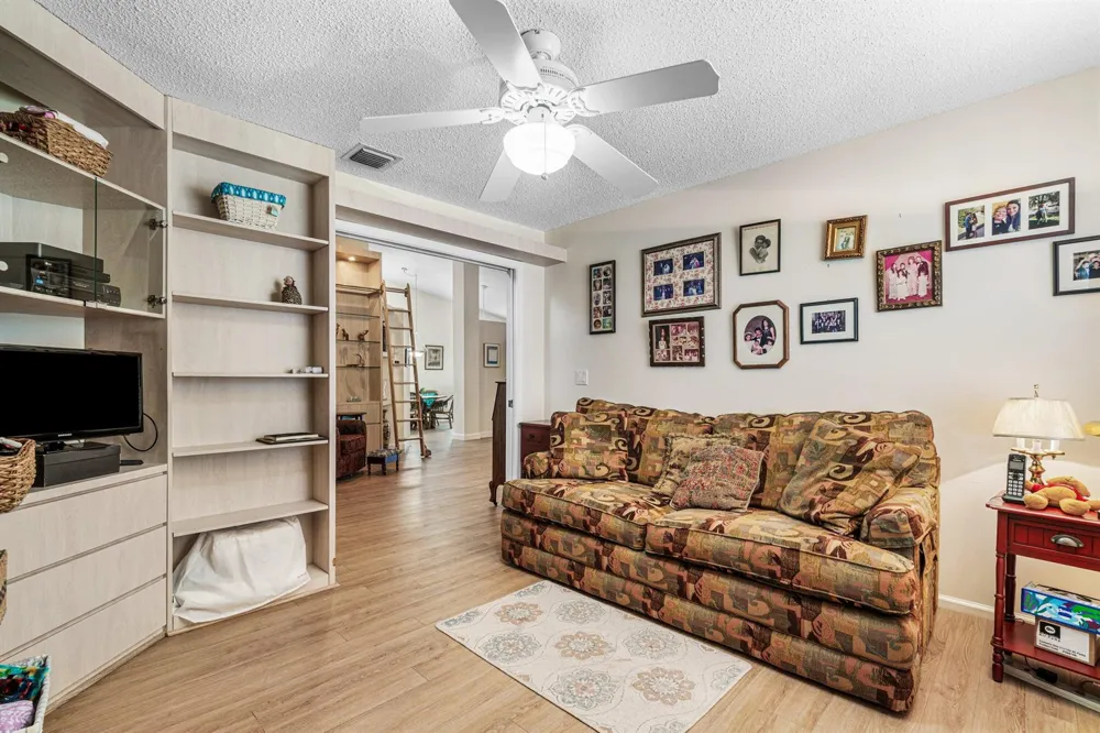 7851 Sailing Shores Terrace Boynton Beach, FL 33437