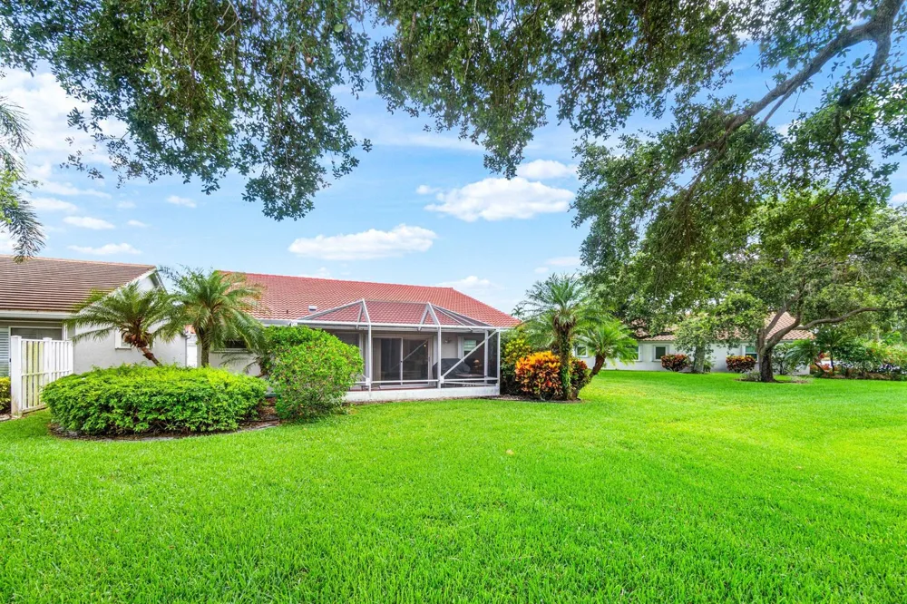 7851 Sailing Shores Terrace Boynton Beach, FL 33437