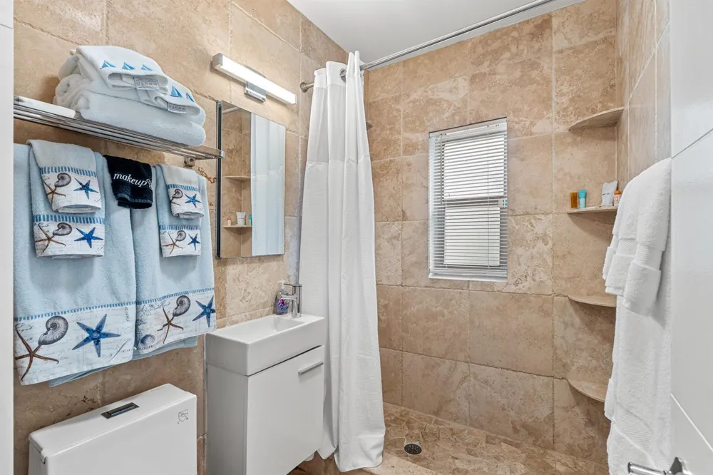 3305 NE 16th Court Fort Lauderdale, FL 33305