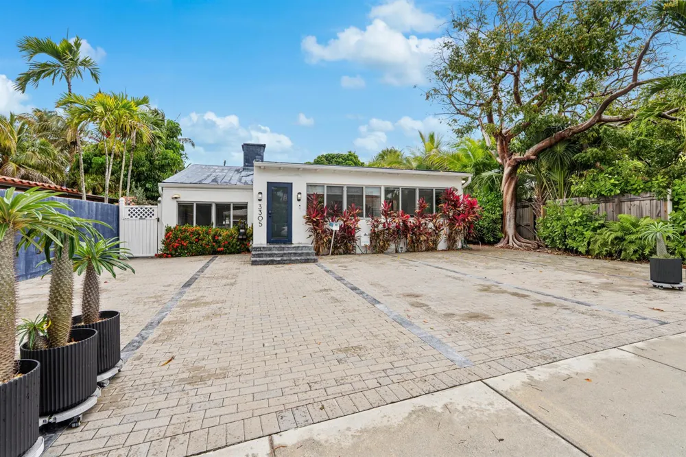 3305 NE 16th Court Fort Lauderdale, FL 33305