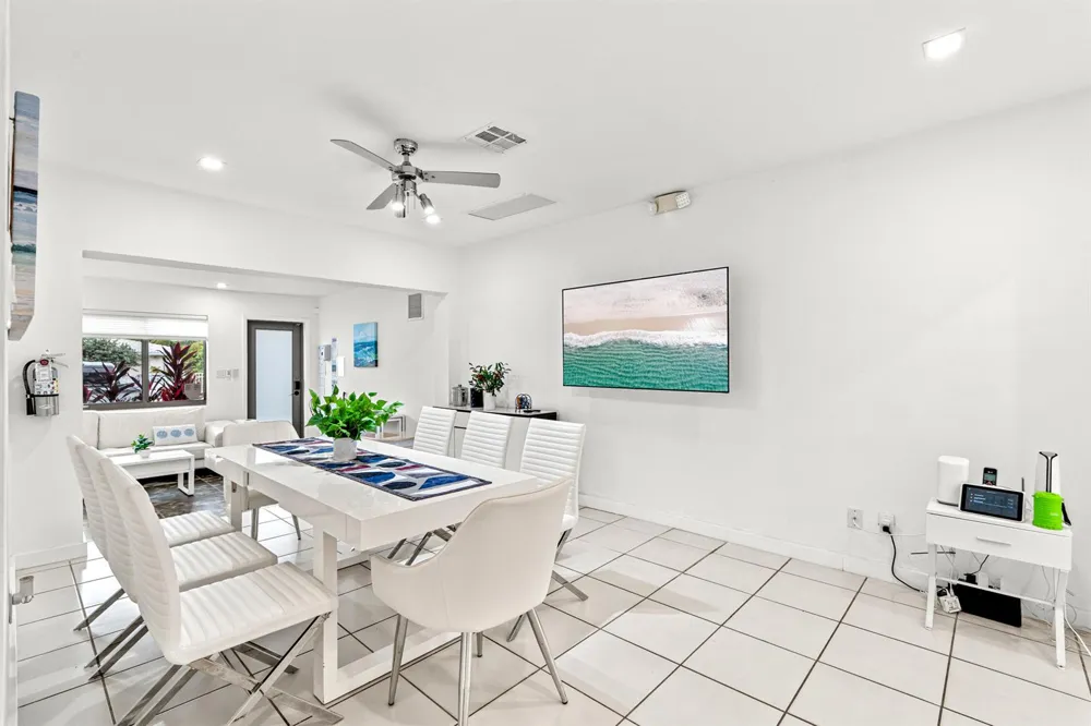3305 NE 16th Court Fort Lauderdale, FL 33305