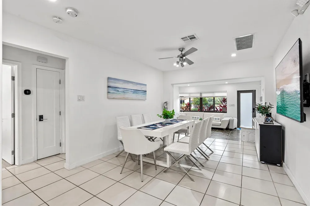 3305 NE 16th Court Fort Lauderdale, FL 33305