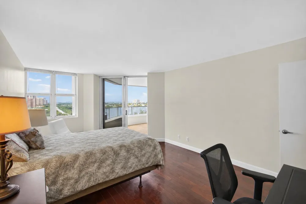 5200 Ocean Drive #1004 Singer Island, FL 33404