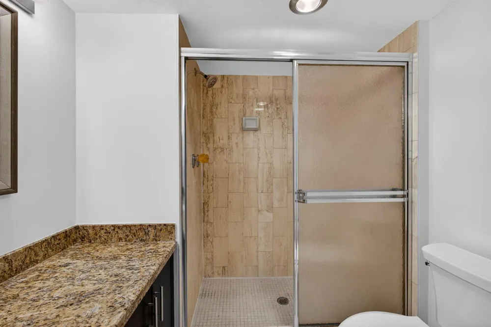 5200 Ocean Drive #1004 Singer Island, FL 33404