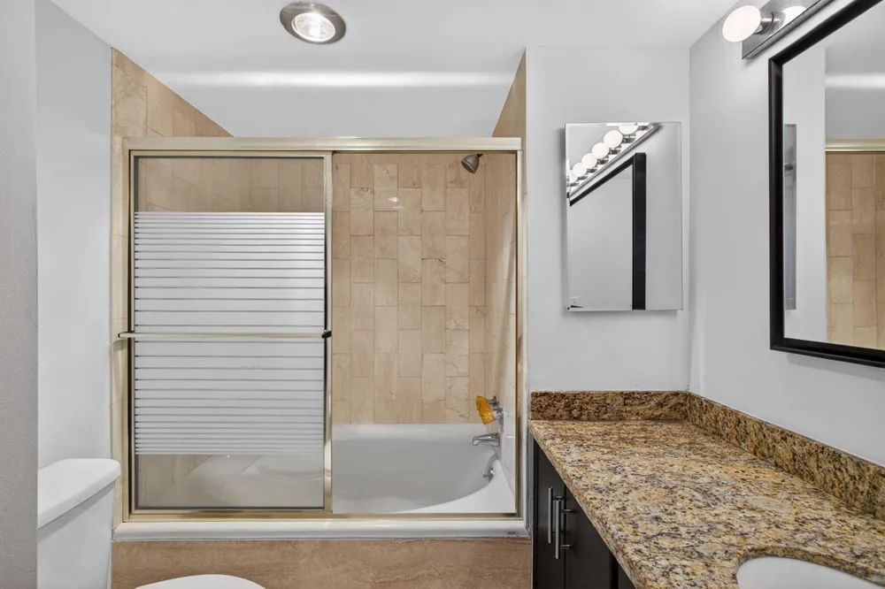 5200 Ocean Drive #1004 Singer Island, FL 33404