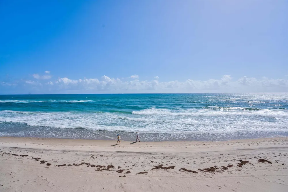 5200 Ocean Drive #1004 Singer Island, FL 33404