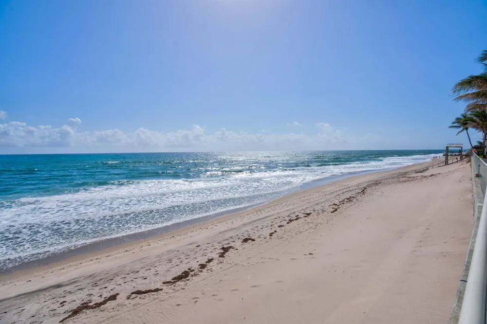 5200 Ocean Drive #1004 Singer Island, FL 33404