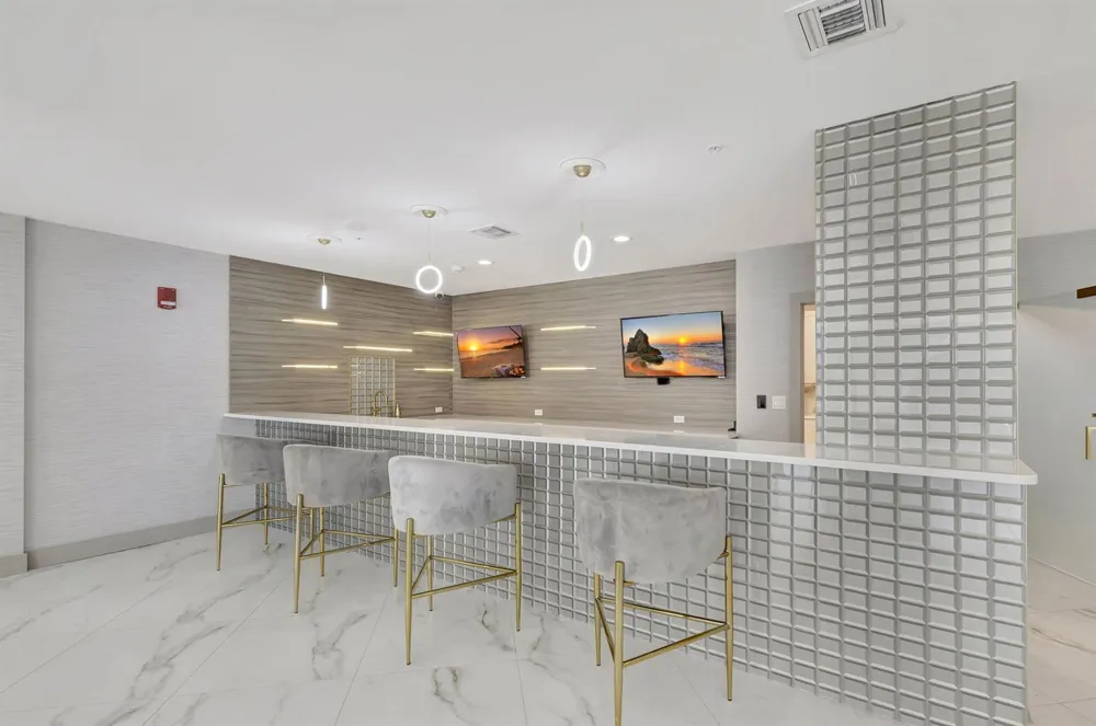 5200 Ocean Drive #1004 Singer Island, FL 33404
