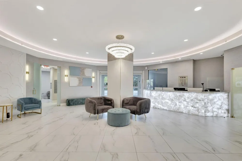 5200 Ocean Drive #1004 Singer Island, FL 33404