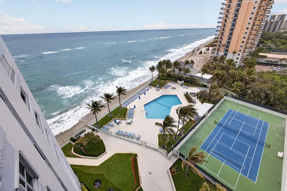 5200 Ocean Drive #1004 Singer Island, FL 33404