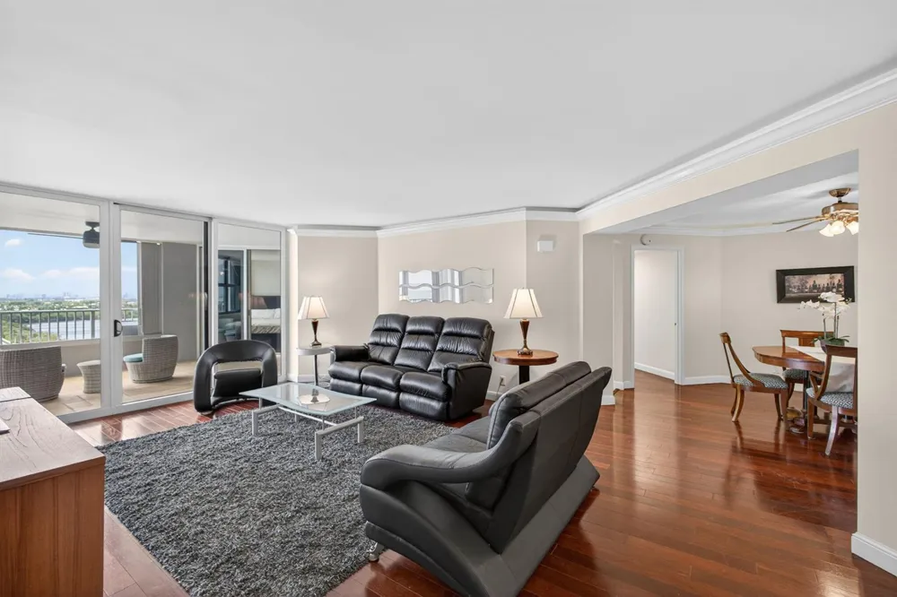 5200 Ocean Drive #1004 Singer Island, FL 33404