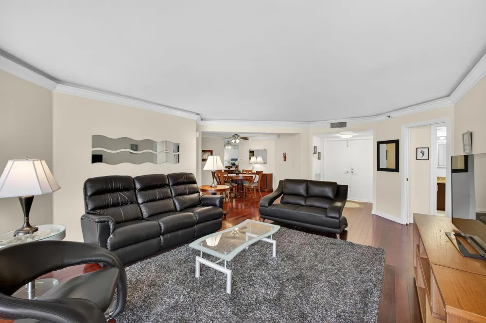 5200 Ocean Drive #1004 Singer Island, FL 33404