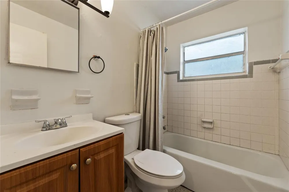 2802 Avenue G Fort Pierce, FL 34947