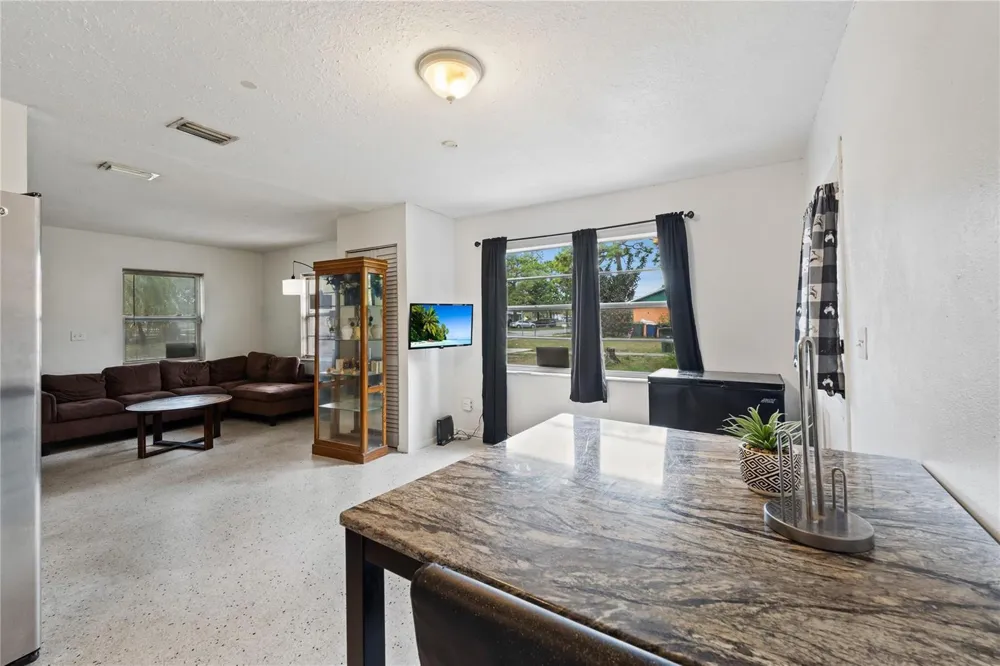 2802 Avenue G Fort Pierce, FL 34947