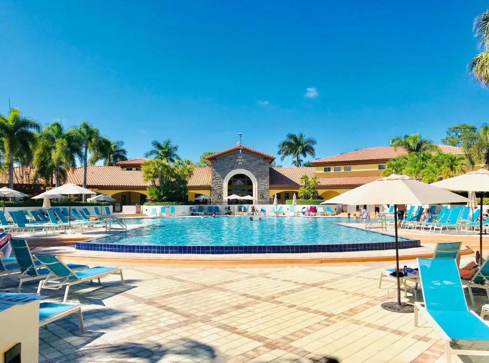 113 Evergrene Parkway #3-A Palm Beach Gardens, FL 33410