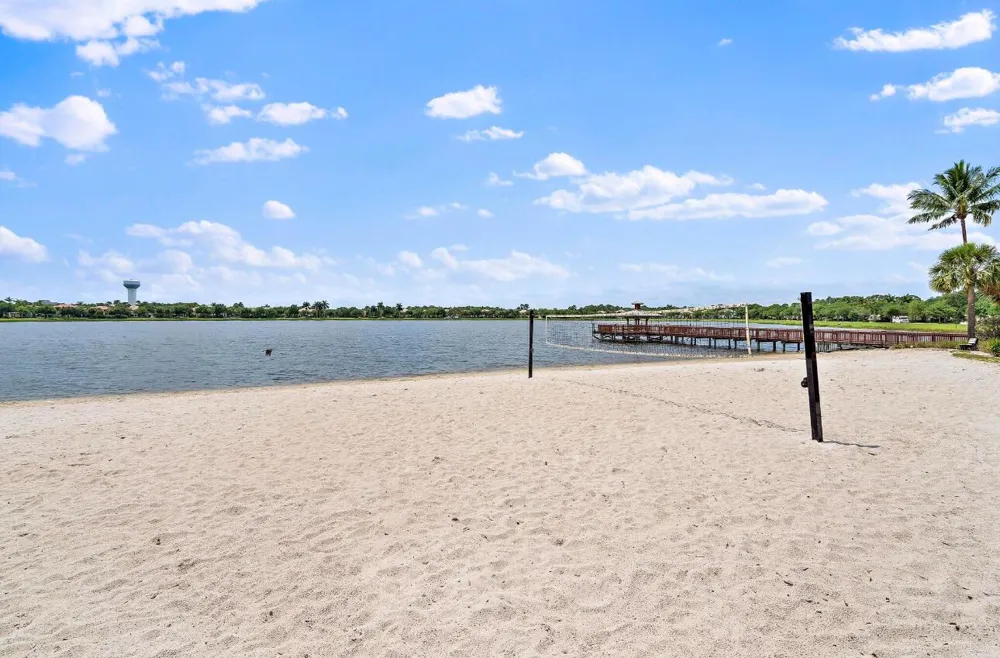 113 Evergrene Parkway #3-A Palm Beach Gardens, FL 33410