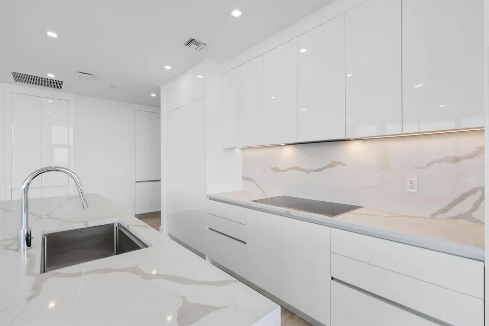 220 Lake Shore Drive #1823 Lake Park, FL 33403