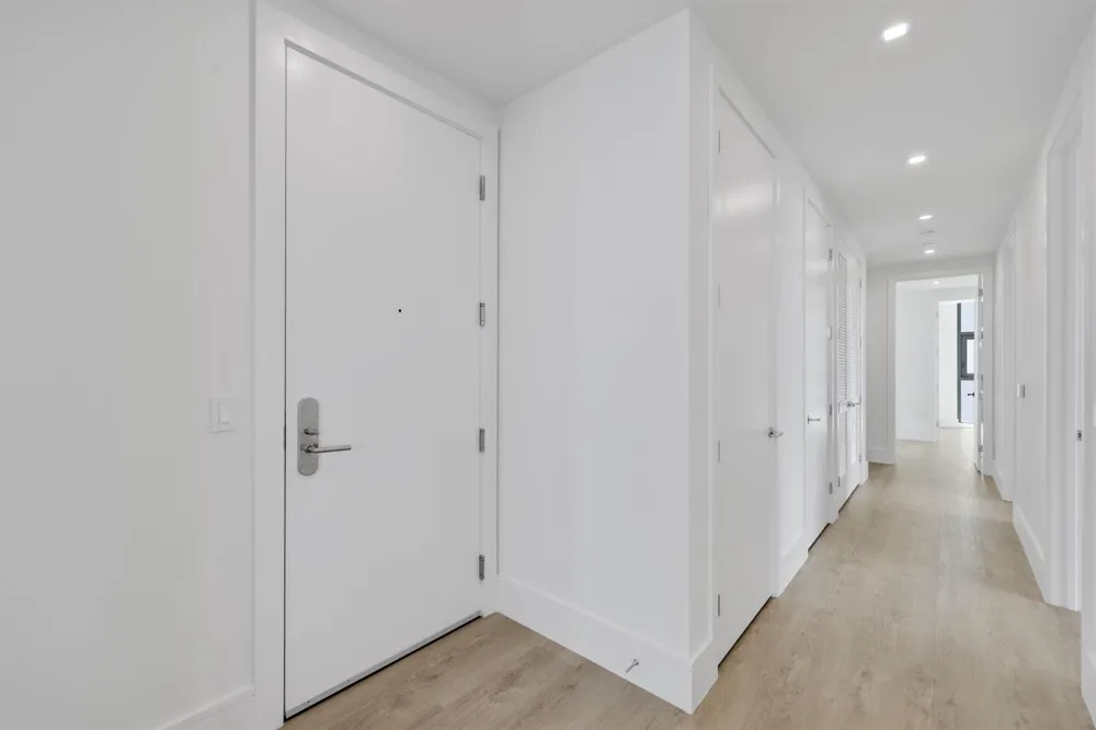 220 Lake Shore Drive #1823 Lake Park, FL 33403