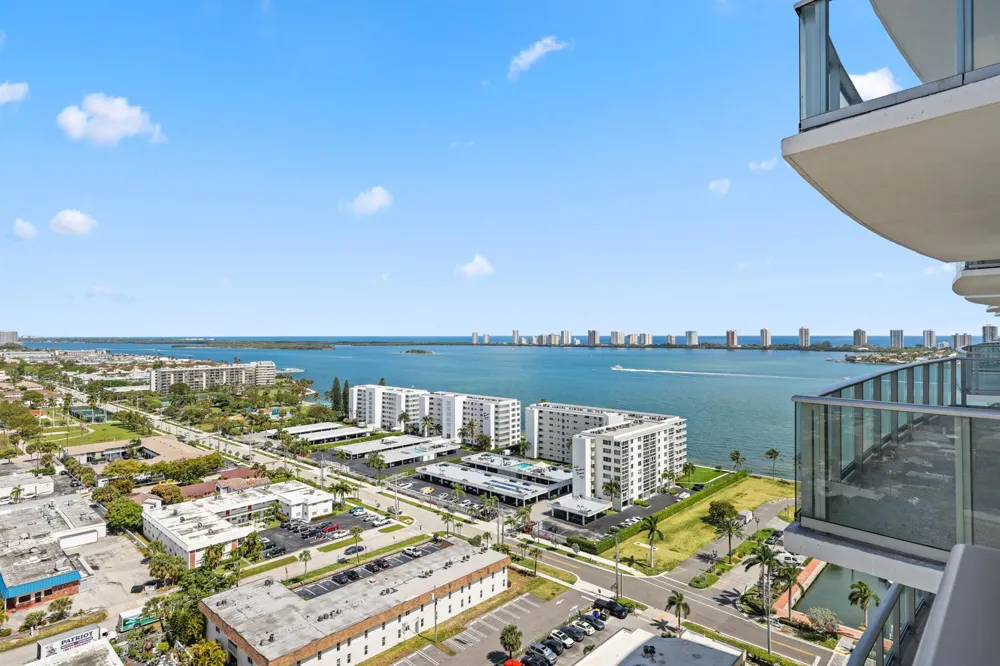 220 Lake Shore Drive #1823 Lake Park, FL 33403