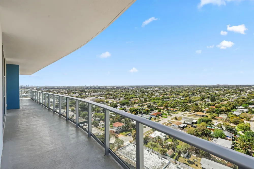 220 Lake Shore Drive #1823 Lake Park, FL 33403