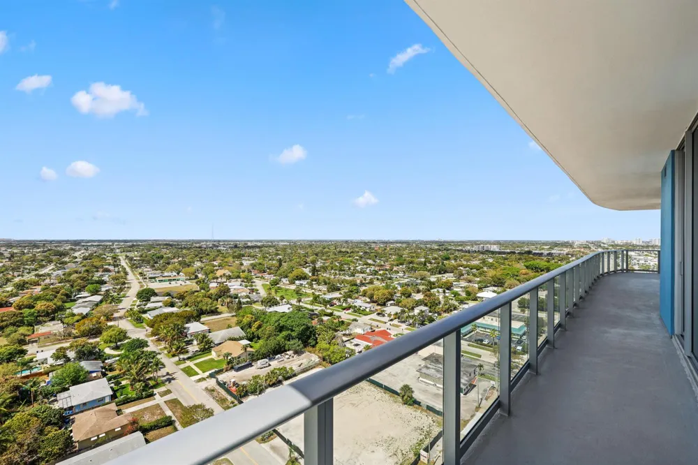 220 Lake Shore Drive #1823 Lake Park, FL 33403
