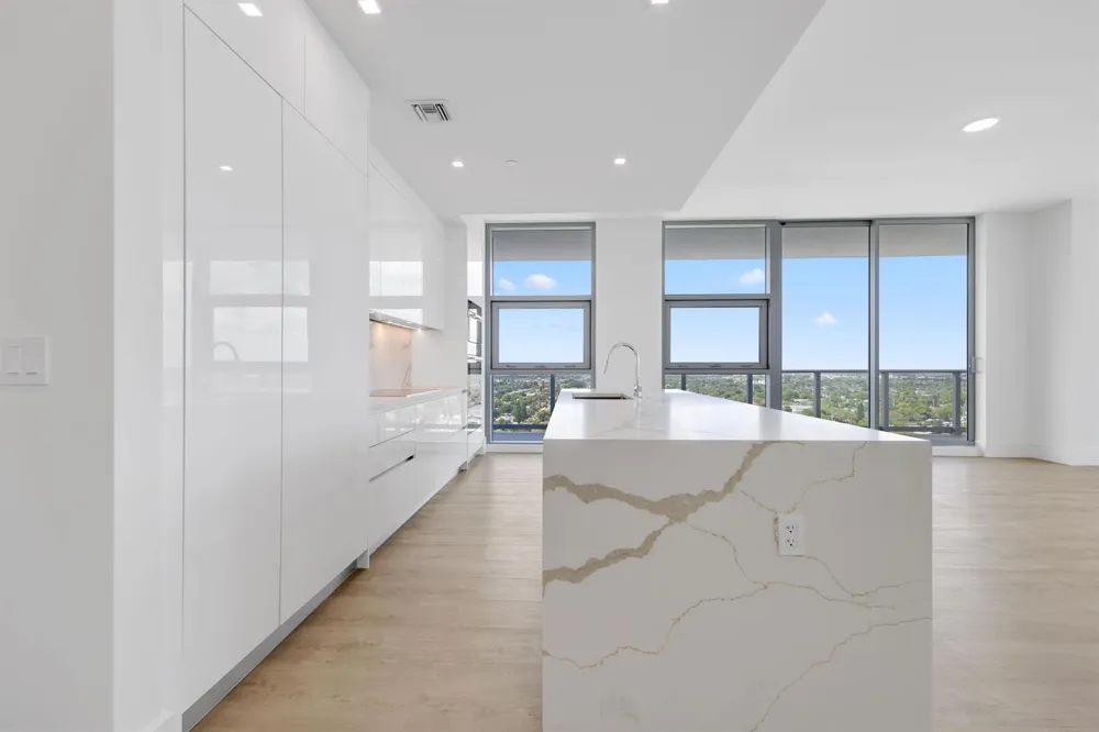 220 Lake Shore Drive #1823 Lake Park, FL 33403