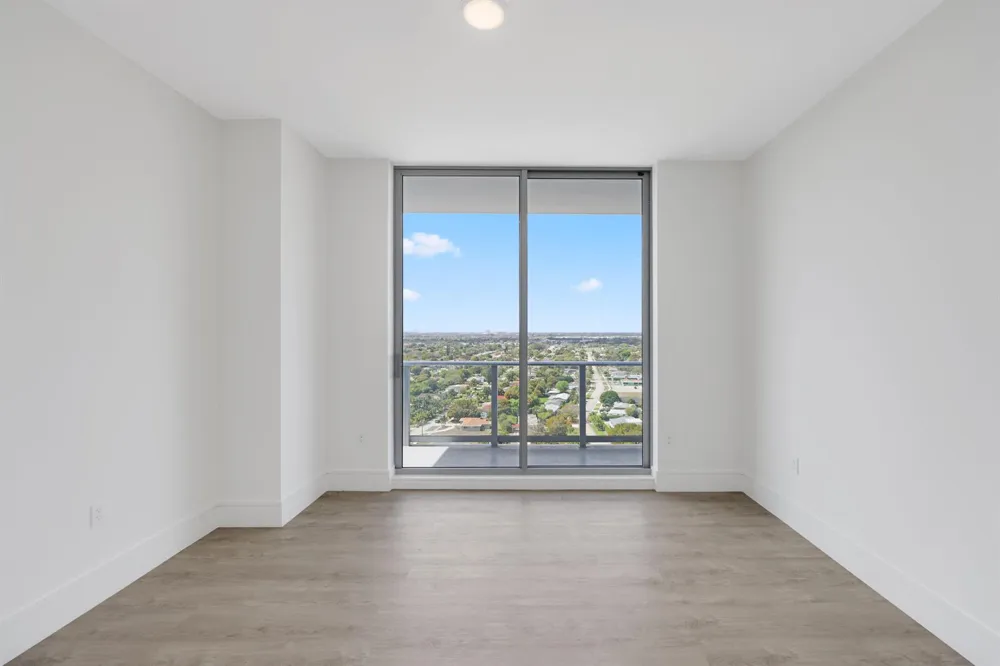 220 Lake Shore Drive #1823 Lake Park, FL 33403